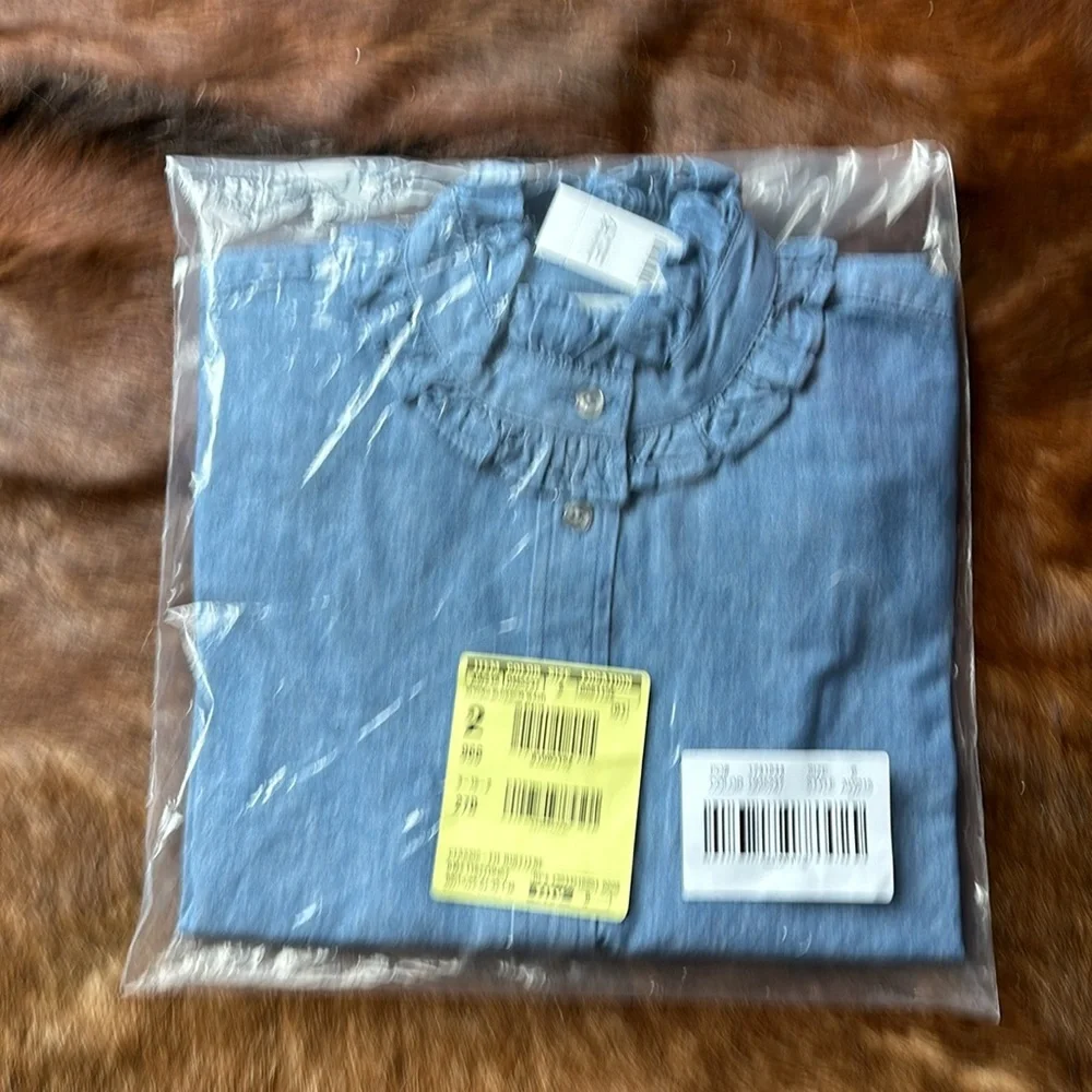 I Crew denim blouse with ruffled collar and sleeves. - Picture 4 of 5